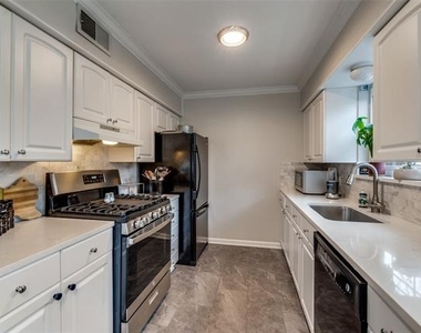 7144 Haverford Road - Photo Thumbnail 5