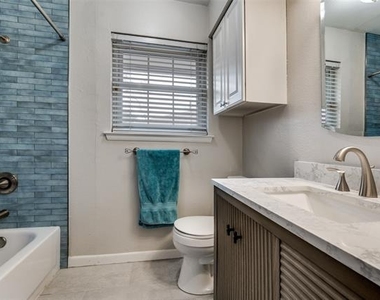 7144 Haverford Road - Photo Thumbnail 10