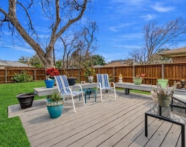 7144 Haverford Road - Photo Thumbnail 13