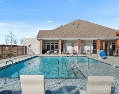 525 Wayforth Road Nw - Photo Thumbnail 22