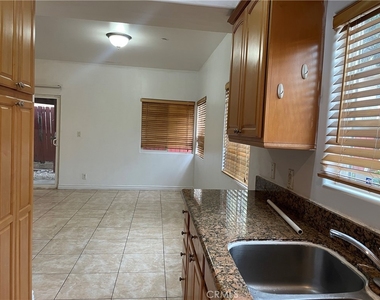 8425 Burnet - Photo Thumbnail 8