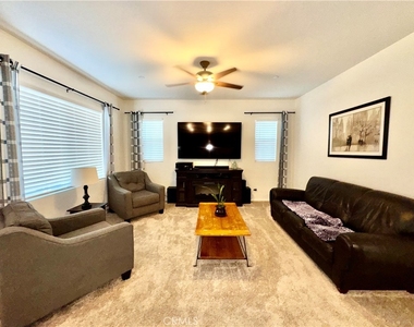 12919 Claremore Street - Photo Thumbnail 6