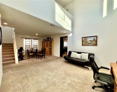 12919 Claremore Street - Photo Thumbnail 2