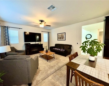 12919 Claremore Street - Photo Thumbnail 7
