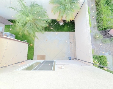 38 Gardenpath - Photo Thumbnail 37
