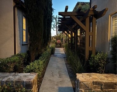 38 Gardenpath - Photo Thumbnail 43