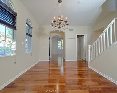 38 Gardenpath - Photo Thumbnail 10