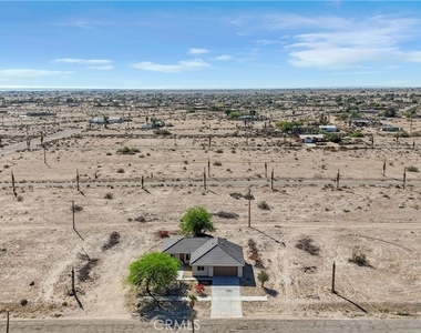 1341 Beach Club Drive - Photo Thumbnail 36