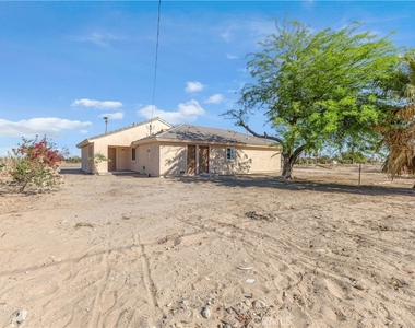 1341 Beach Club Drive - Photo Thumbnail 27