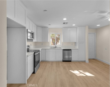 1341 Beach Club Drive - Photo Thumbnail 6