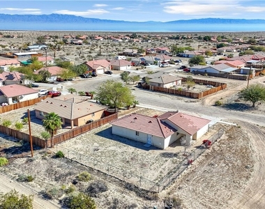 2867 Stardust Avenue - Photo Thumbnail 32