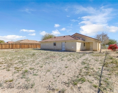 2867 Stardust Avenue - Photo Thumbnail 28