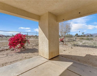 2867 Stardust Avenue - Photo Thumbnail 26
