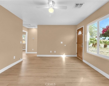 2867 Stardust Avenue - Photo Thumbnail 4