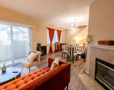 4600 Don Lorenzo Drive - Photo Thumbnail 6