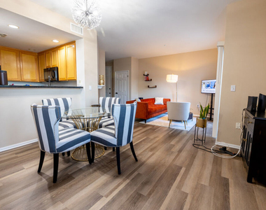 4600 Don Lorenzo Drive - Photo Thumbnail 3