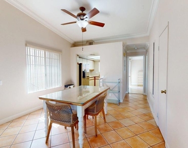 505 S Farrell Drive - Photo Thumbnail 1