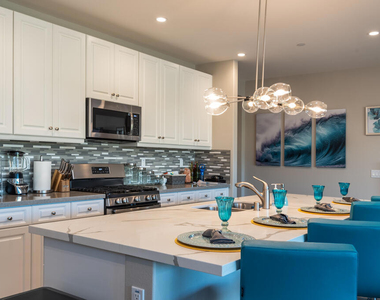 50715 Monterey Canyon Drive - Photo Thumbnail 10