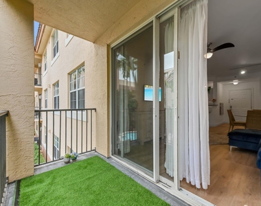 1803 N Flagler Drive - Photo Thumbnail 22