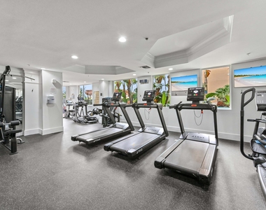 1803 N Flagler Drive - Photo Thumbnail 26