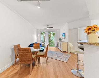 1803 N Flagler Drive - Photo Thumbnail 10