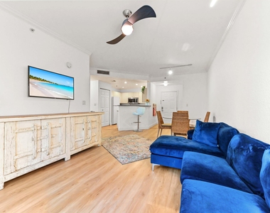 1803 N Flagler Drive - Photo Thumbnail 7