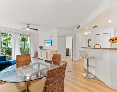 1803 N Flagler Drive - Photo Thumbnail 3