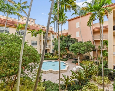 1803 N Flagler Drive - Photo Thumbnail 14