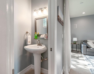 75 Atlantic Grove Way - Photo Thumbnail 19