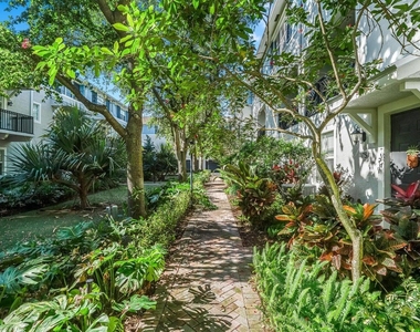 75 Atlantic Grove Way - Photo Thumbnail 1