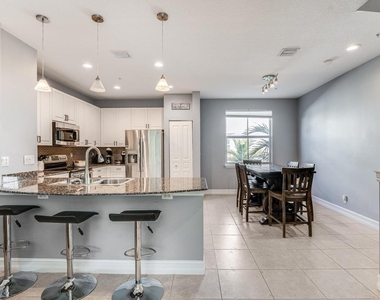75 Atlantic Grove Way - Photo Thumbnail 11