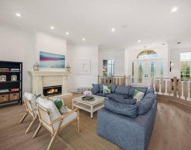 129 Brookhaven Court - Photo Thumbnail 14