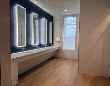 5759 Phoenix Palm Court - Photo Thumbnail 35