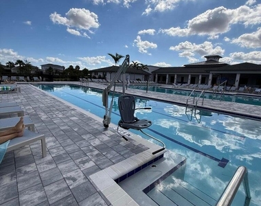 5759 Phoenix Palm Court - Photo Thumbnail 30