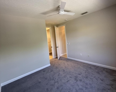 233 Evergrene Parkway - Photo Thumbnail 16