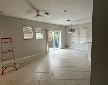 233 Evergrene Parkway - Photo Thumbnail 28