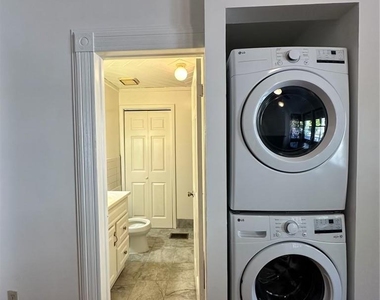 118 W Main Street - Photo Thumbnail 3