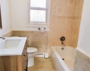 40 Beverly Avenue - Photo Thumbnail 15