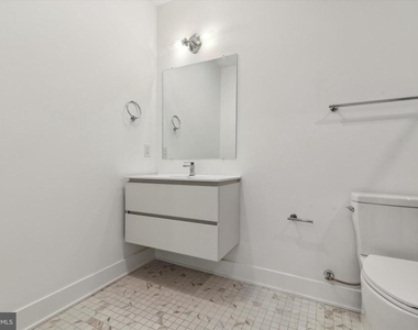 5545 Pulaski Avenue - Photo Thumbnail 14