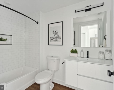 5904 Germantown Avenue - Photo Thumbnail 23