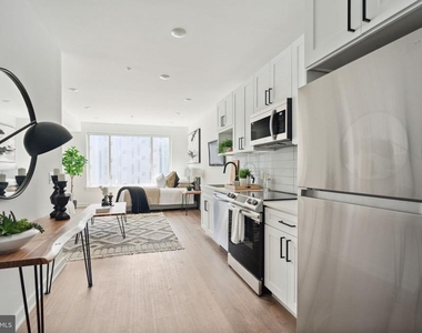 5904 Germantown Avenue - Photo Thumbnail 9