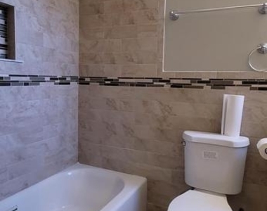 4233 Lancaster Avenue - Photo Thumbnail 2
