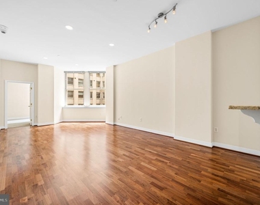 1600-18 Arch Street - Photo Thumbnail 8