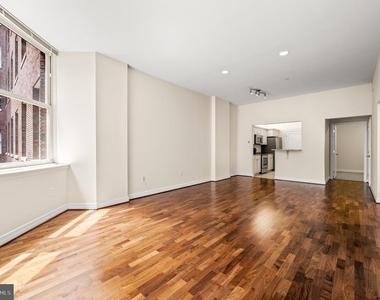1600-18 Arch Street - Photo Thumbnail 10