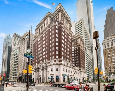 1600-18 Arch Street - Photo Thumbnail 4