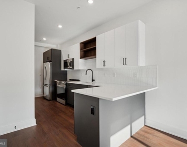 501 Washington Lane - Photo Thumbnail 19