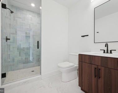 501 Washington Lane - Photo Thumbnail 23