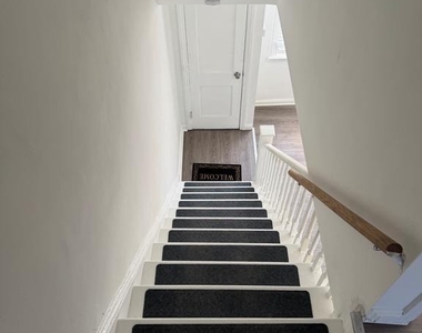 1203 Edgehill Road - Photo Thumbnail 4