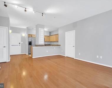 7923 Eastern Avenue - Photo Thumbnail 4