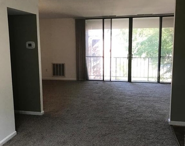 734 Quince Orchard Boulevard - Photo Thumbnail 3